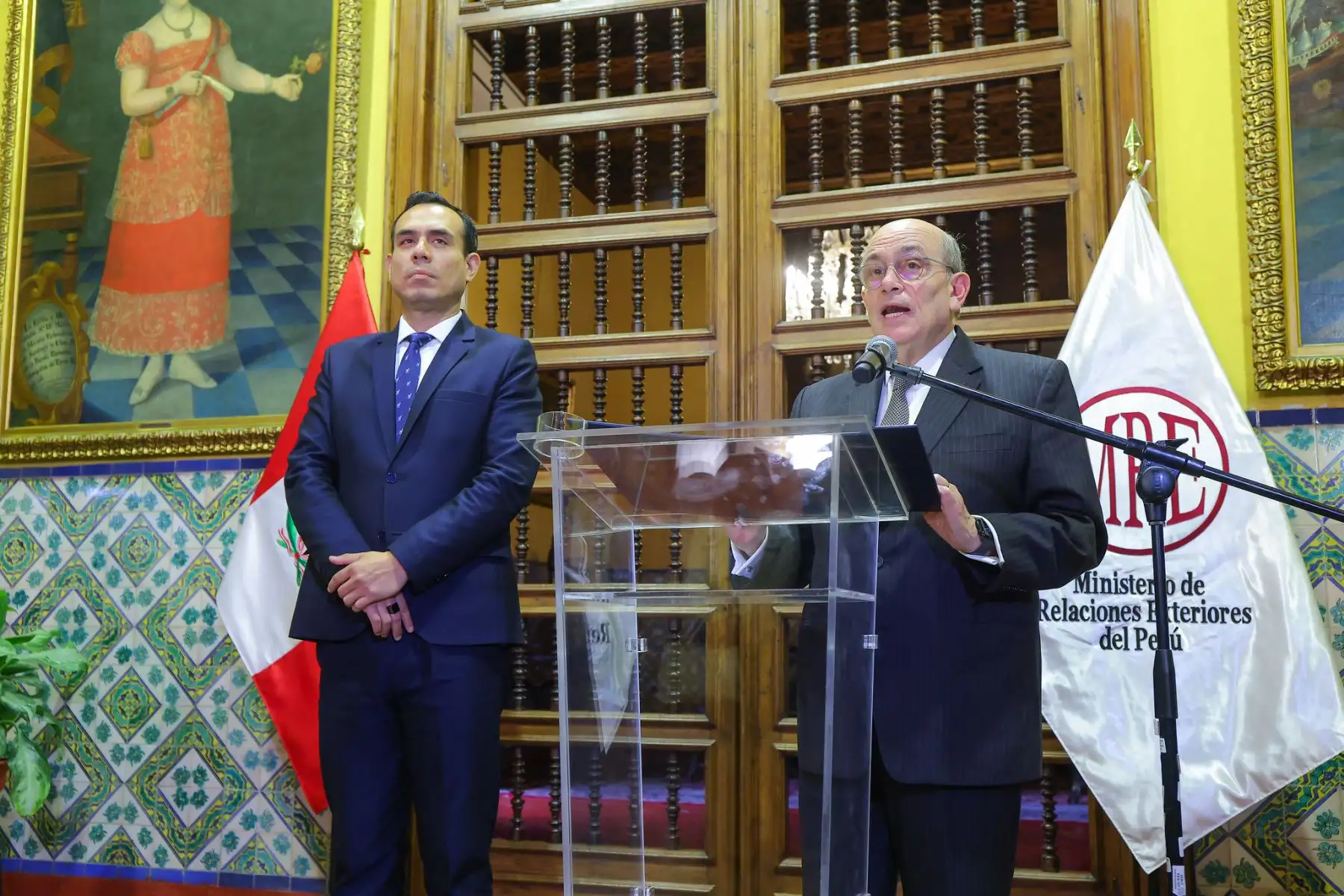 En el Palacio de Torre Tagle, el presidente José Jerí Oré y el canciller Hugo de Zela recibieron el saludo protocolar del Cuerpo Diplomático acreditado en el país. Foto: ANDINA/Prensa Presidencia En el Palacio de Torre Tagle, el presidente José Jerí Oré y el canciller Hugo de Zela recibieron el saludo protocolar del Cuerpo Diplomático acreditado en el país. Foto: ANDINA/Prensa Presidencia