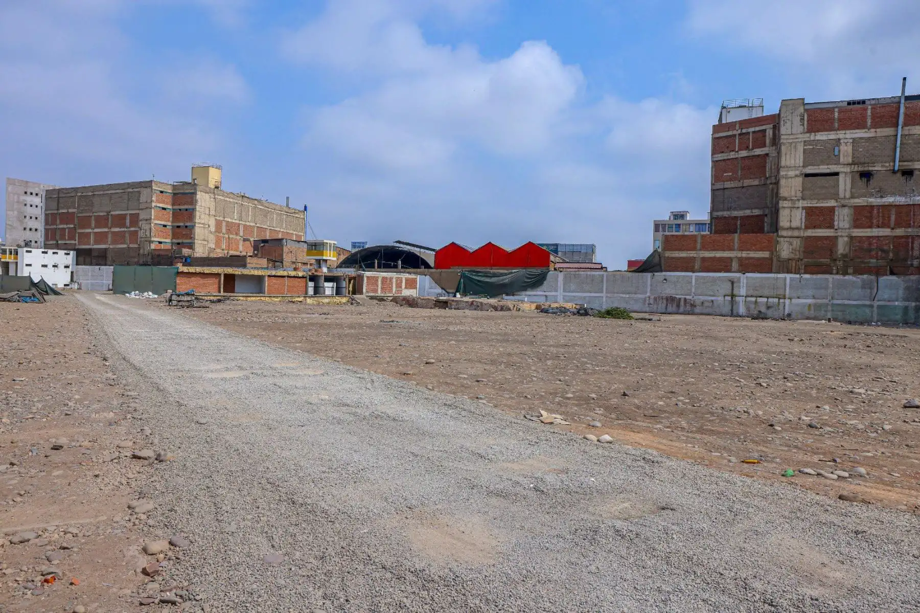 El presidente José Jerí inspeccionó el expenal San Jorge, en el Cercado de Lima, para evaluar la posible instalación de un centro temporal de detención, como parte de las acciones para luchar contra la criminalidad. Foto: ANDINA/Prensa Presidencia El presidente José Jerí inspeccionó el expenal San Jorge, en el Cercado de Lima, para evaluar la posible instalación de un centro temporal de detención, como parte de las acciones para luchar contra la criminalidad. Foto: ANDINA/Prensa Presidencia