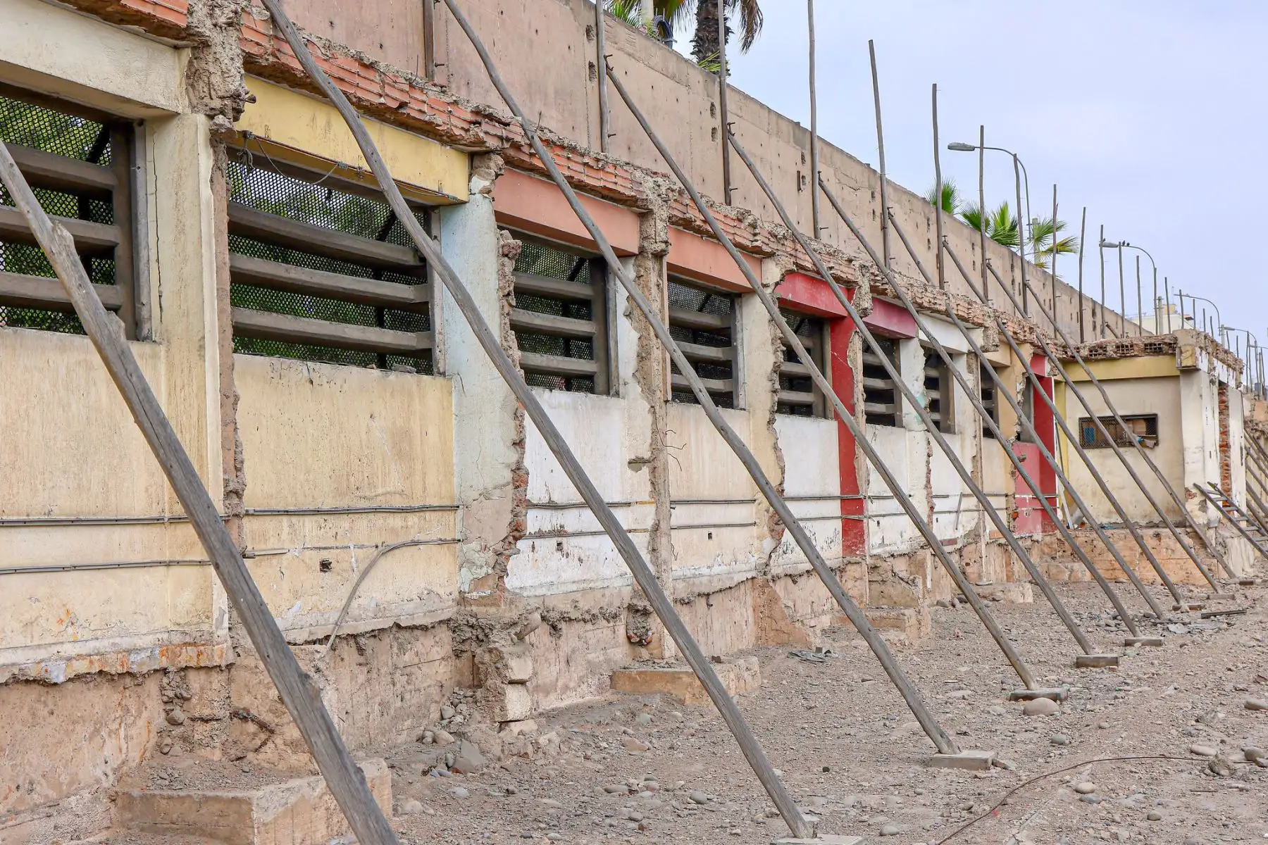 El presidente José Jerí inspeccionó el expenal San Jorge, en el Cercado de Lima, para evaluar la posible instalación de un centro temporal de detención, como parte de las acciones para luchar contra la criminalidad. Foto: ANDINA/Prensa Presidencia El presidente José Jerí inspeccionó el expenal San Jorge, en el Cercado de Lima, para evaluar la posible instalación de un centro temporal de detención, como parte de las acciones para luchar contra la criminalidad. Foto: ANDINA/Prensa Presidencia