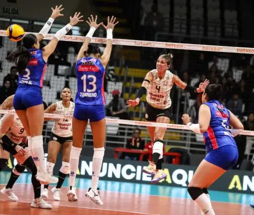 Catherine Flood fue clave en el triunfo de Universitario