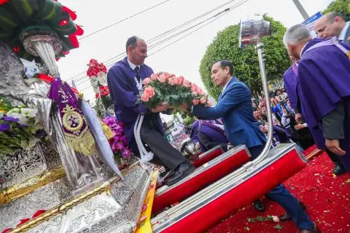 Presidente Jerí participa en homenaje al Señor de los Milagros en el Callao