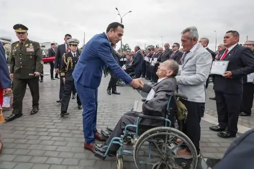 Presidente José Jerí encabeza la ceremonia por el Día del Veterano de Guerra y de la Pacificación Nacional