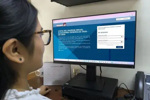 Si ya no vives en la dirección que figura en tu DNI, debes solicitar la rectificación de domicilio ante Reniec. 