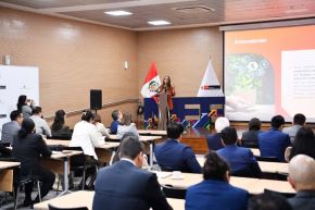 MEF lidera adopción de estándares internacionales de sostenibilidad empresarial en Perú.