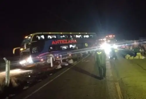 Pasajeros denunciaron que delincuentes asaltaron cinco buses interprovinciales en la vía Los Libertadores, en la región Ayacucho.