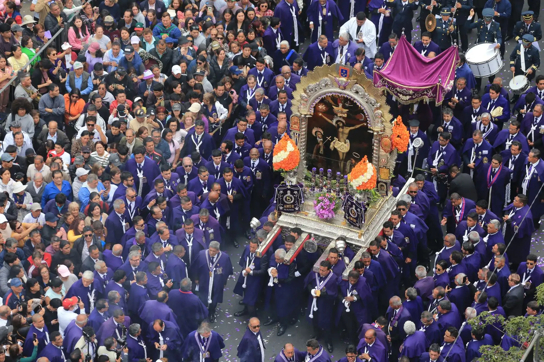 Octubre: las fechas y las rutas de los cinco recorridos del Señor de los Milagros