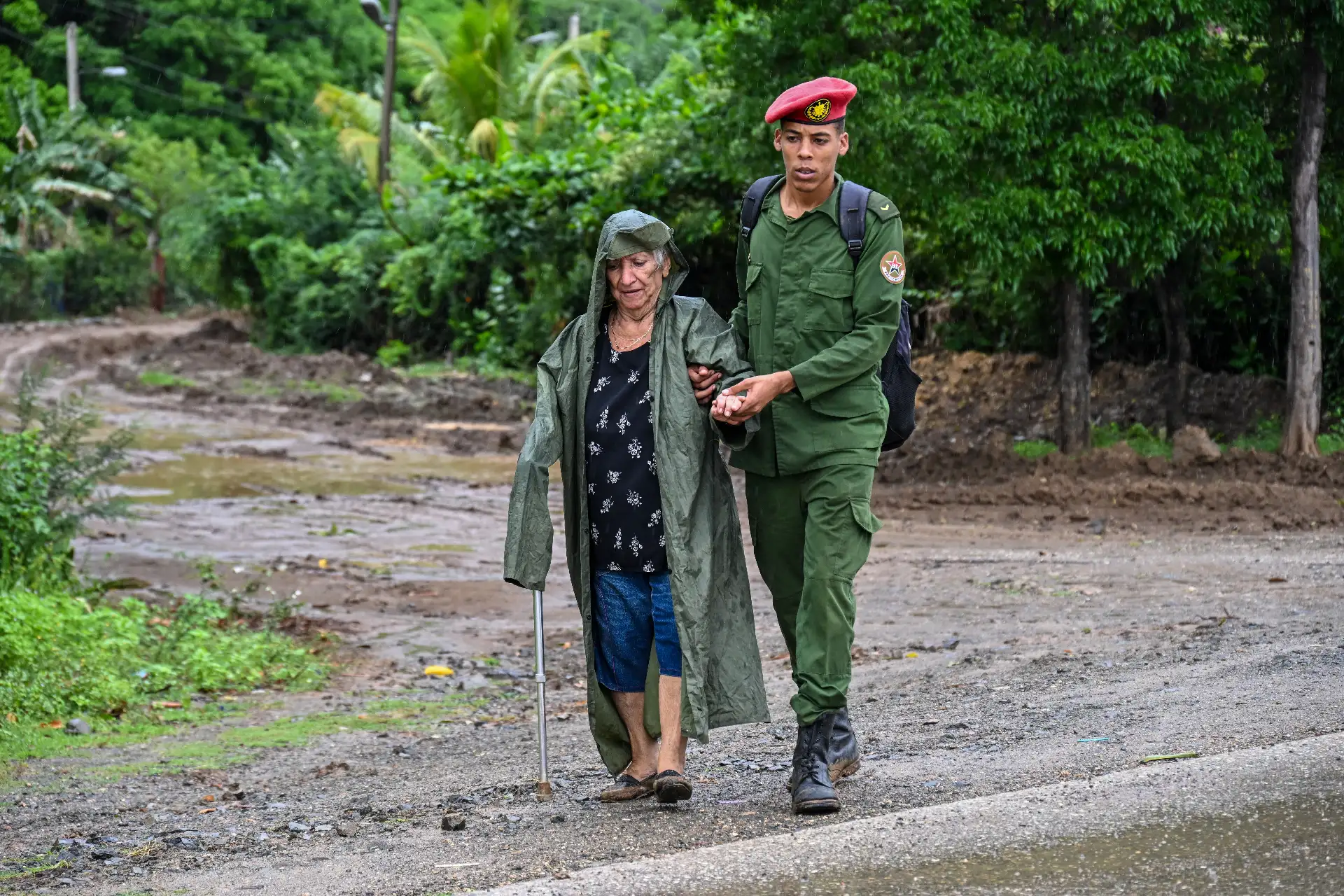 Los meteorólogos pronosticaron inundaciones catastróficas e instaron a los residentes a buscar refugio de inmediato. AFP Los meteorólogos pronosticaron inundaciones catastróficas e instaron a los residentes a buscar refugio de inmediato. AFP