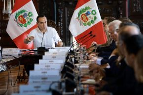 President Jeri works with business leaders to boos private investment. ANDINA/Prensa Presidencia