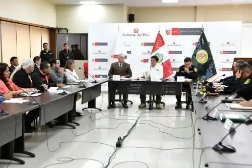 Autoridades del Mininter se reunieron con mototaxistas amenazados por la delincuencia. (Foto: Mininter / Difusión)