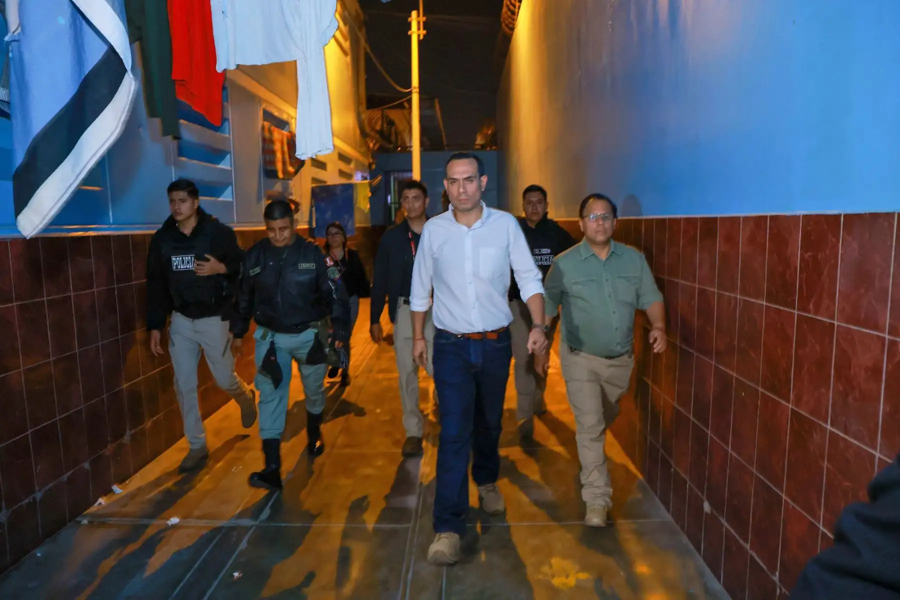 Presidente José Jerí lideró requisa en el penal Sarita Colonia para reducir extorsiones en el Callao. Foto: ANDINA/Prensa Presidencia Presidente José Jerí lideró requisa en el penal Sarita Colonia para reducir extorsiones en el Callao. Foto: ANDINA/Prensa Presidencia