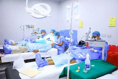 Especialistas del Minsa realizan más de 70 operaciones gratuitas de cataratas en el Hospital Santa Gema de Yurimaguas, región Loreto. ANDINA/Difusión