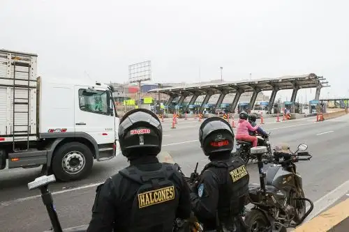 Peajes de Villa El Salvador y Punta Negra dejan de cobrar desde hoy por orden del Poder Judicial