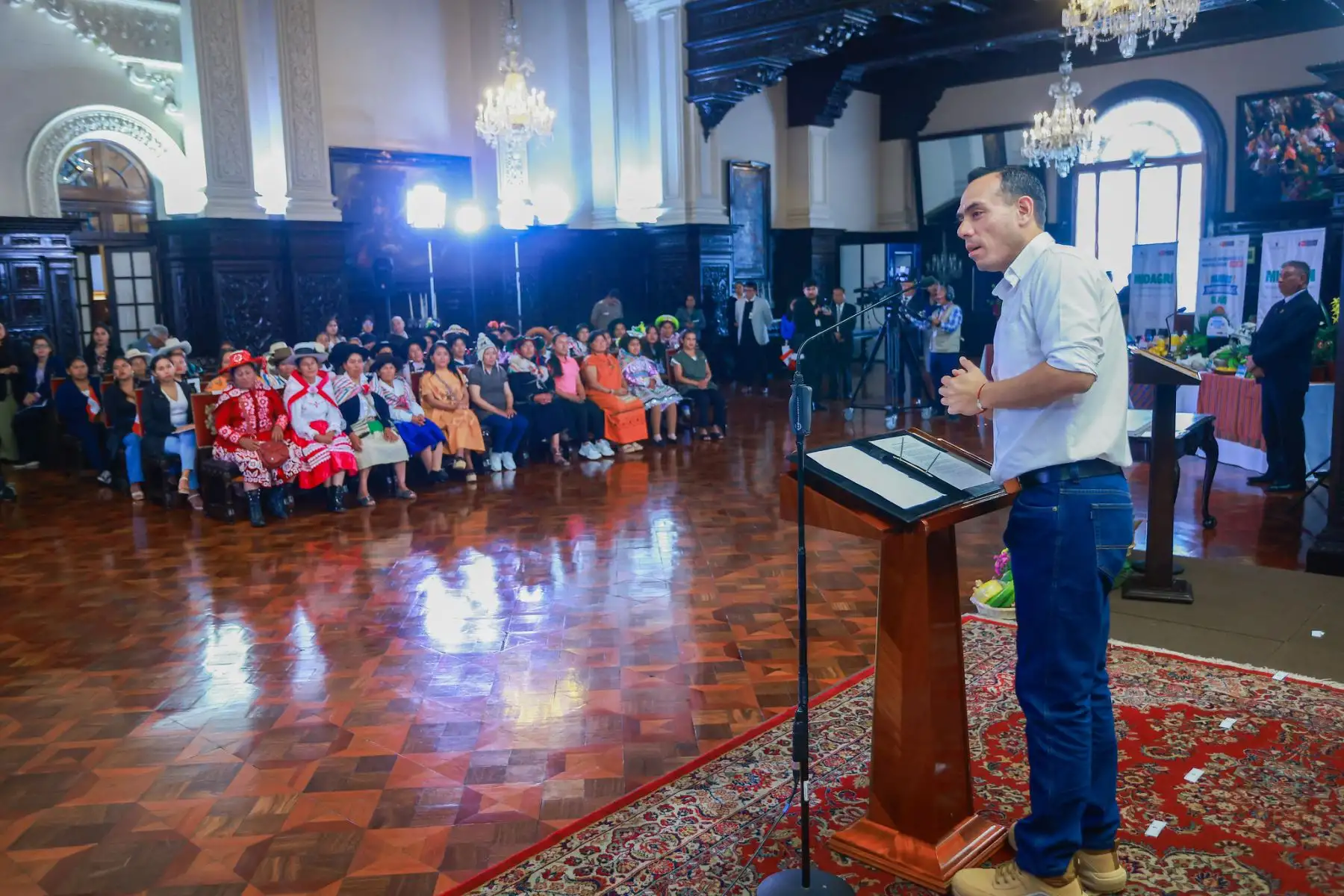 El Gobierno del Perú, a través del presidente de la República, José Jerí, impulsa la autonomía económica de mujeres rurales con la entrega de subvenciones por cerca de S/ 10 millones, durante una ceremonia realizada en Palacio de Gobierno. Foto: ANDINA/Presidencia El Gobierno del Perú, a través del presidente de la República, José Jerí, impulsa la autonomía económica de mujeres rurales con la entrega de subvenciones por cerca de S/ 10 millones, durante una ceremonia realizada en Palacio de Gobierno. Foto: ANDINA/Presidencia