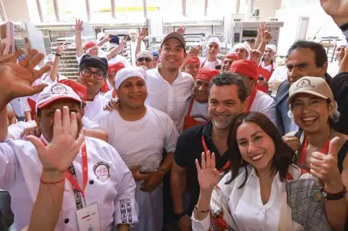 Presidente José Jerí Oré participa en la inauguración de la feria gastronómica Perú Mucho Gusto
