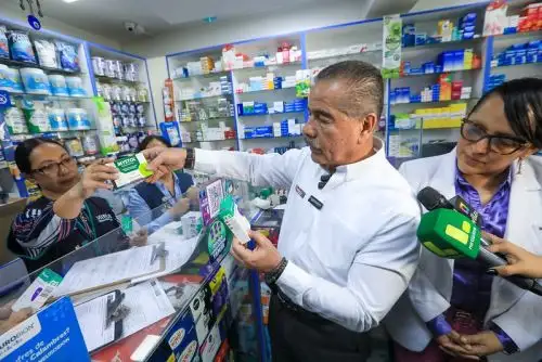 Titular del Minsa detalló que presentaron un proyecto de ley para la creación de una autoridad autónoma de control de medicamentosANDINA/Difusión