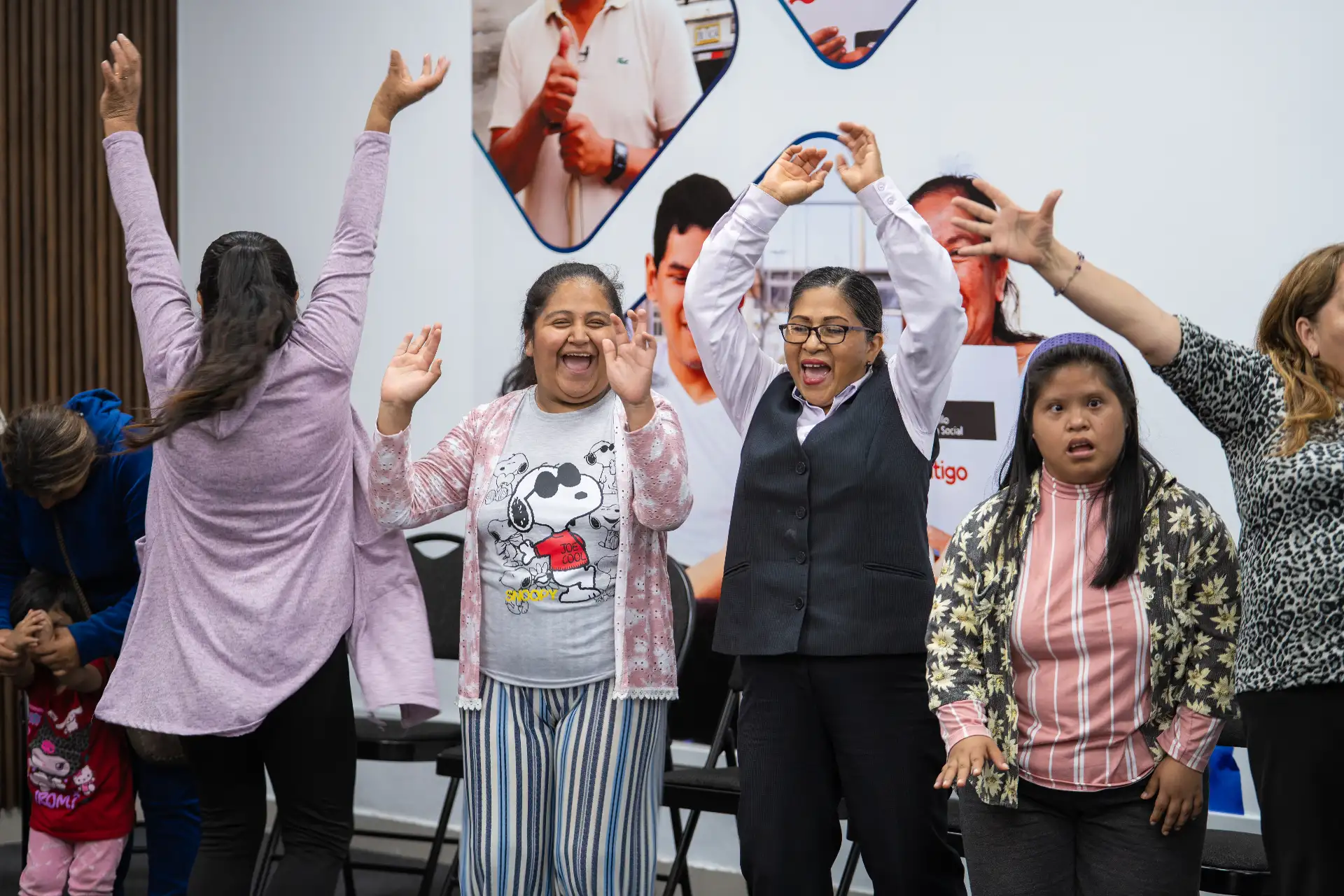 El Programa Nacional Contigo desarrolló el “Taller Lúdico de Recreación y Juegos Didácticos”. Foto:ANDINA/Difusión El Programa Nacional Contigo desarrolló el “Taller Lúdico de Recreación y Juegos Didácticos”. Foto:ANDINA/Difusión