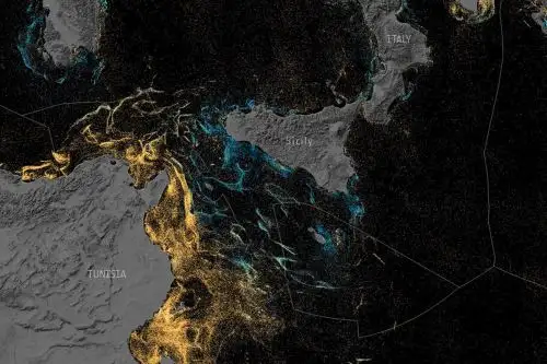 Un mapa revela la presencia de barcos pesqueros no registrados alrededor de Sicilia y Túnez. Foto: ESA