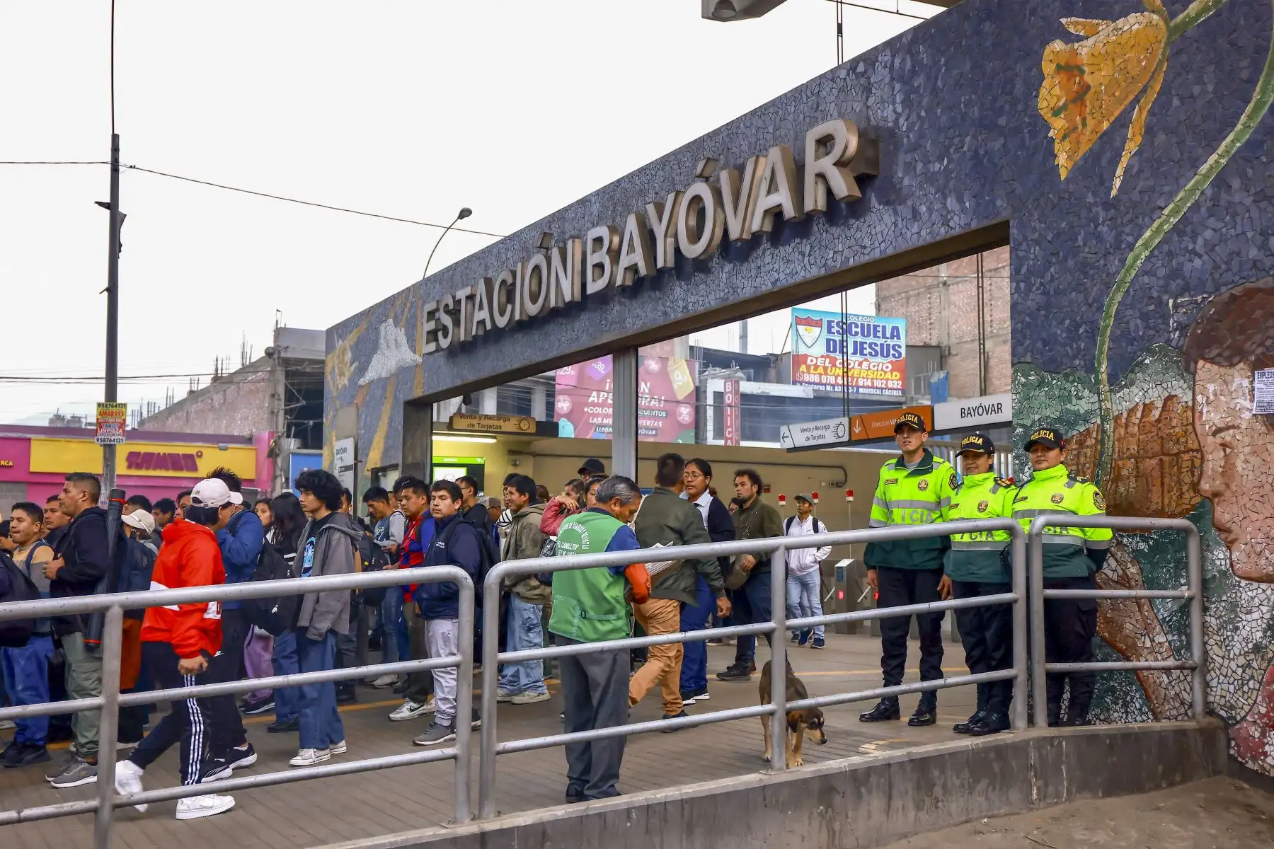 Supervisión de operativos de resguardo y seguridad en San Juan de Lurigancho. Foto: ANDEINA/Prensa Presidencia