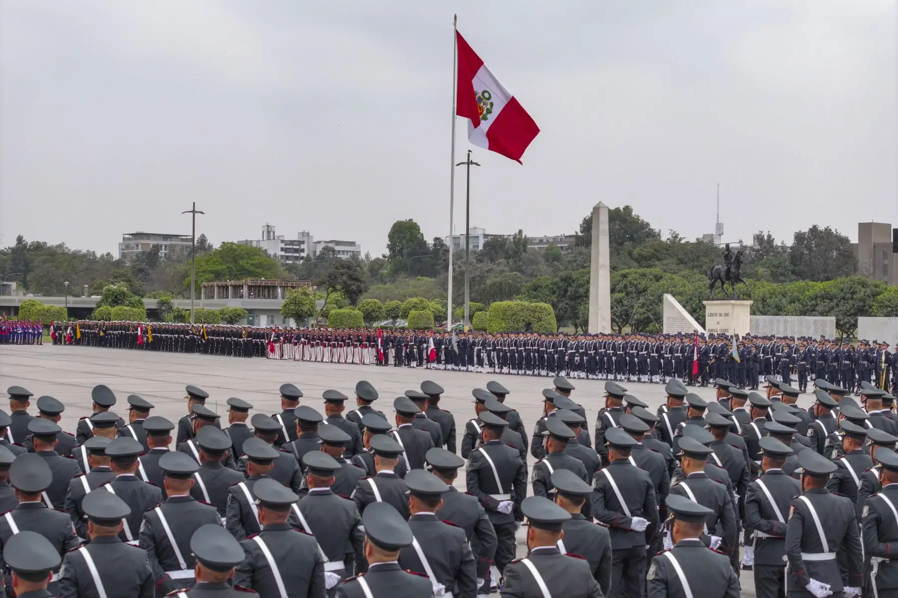 Reconocimiento al presidente José Jerí Oré, como Jefe Supremo de las Fuerzas Armadas y Policía Nacional del Perú. Foto: ANDINA/Prensa Presidencia