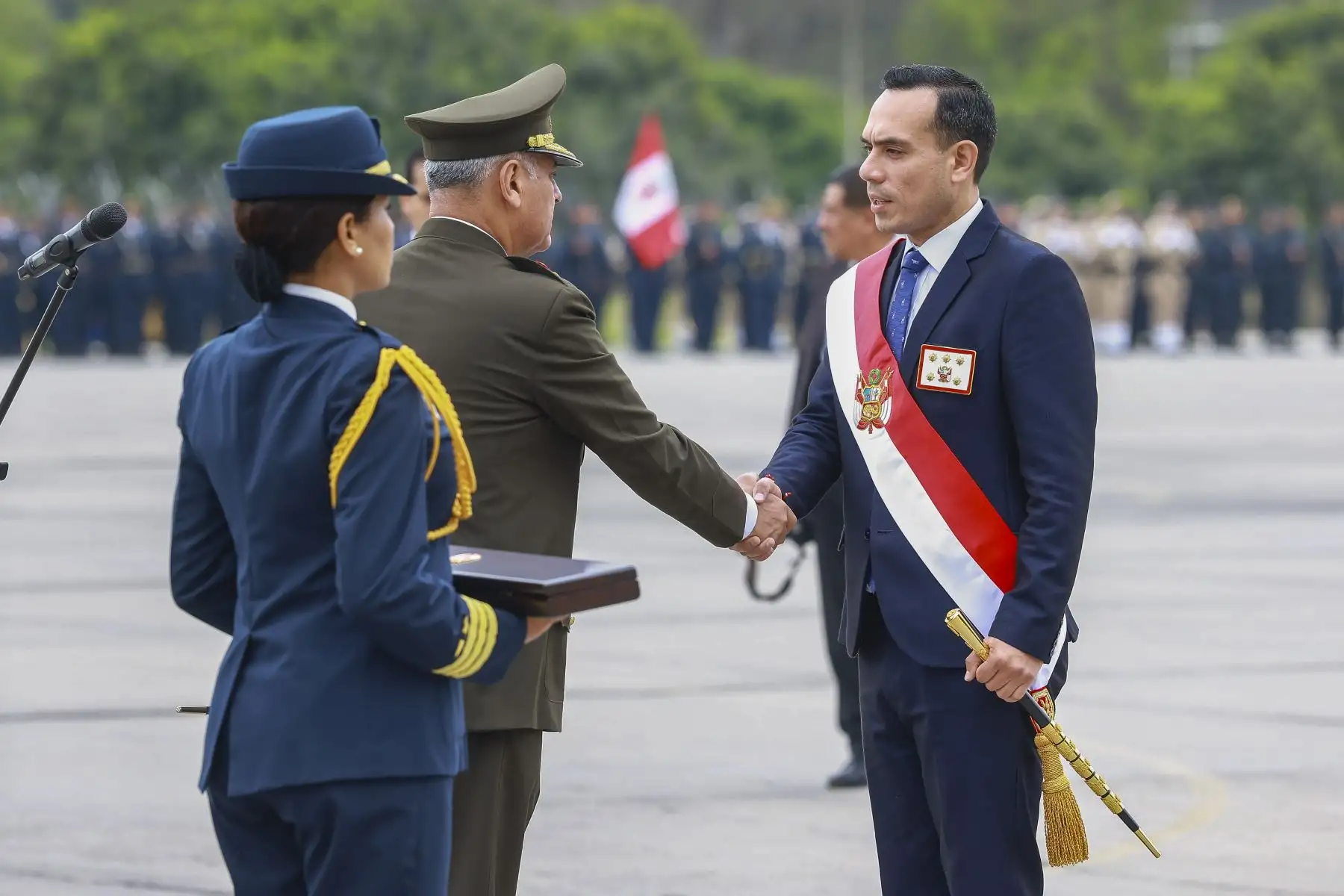 Reconocimiento al presidente José Jerí Oré, como Jefe Supremo de las Fuerzas Armadas y Policía Nacional del Perú. Foto: ANDINA/Prensa Presidencia