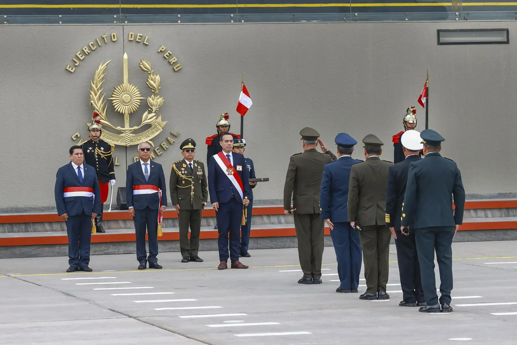 Reconocimiento al presidente José Jerí Oré, como Jefe Supremo de las Fuerzas Armadas y Policía Nacional del Perú. Foto: ANDINA/Prensa Presidencia