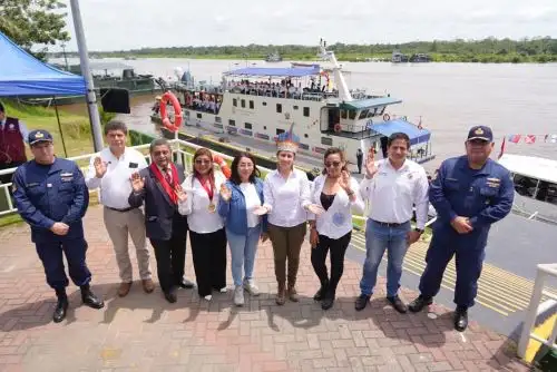 La titular del Midis, Lesly Shica Seguil, participó en el inicio de las campañas sociales de las PIAS en Loreto. Foto: MIDIS/Difusión.