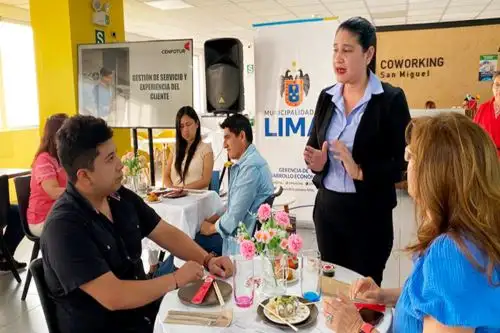 Cursos se dictarán en todo el país del hasta el 2 de diciembre, como parte del Plan para el Fortalecimiento de Capacidades de la institución educativa del Mincetur. Foto: ANDINA/Difusión