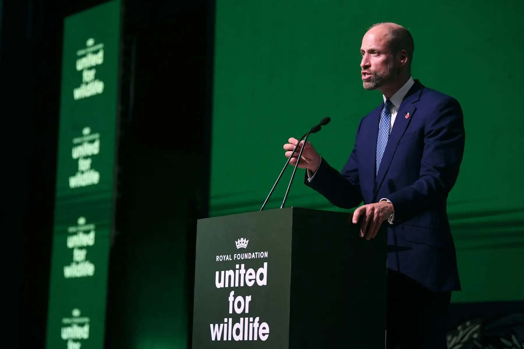 El príncipe Guillermo de Gran Bretaña, príncipe de Gales, interviene durante el Foro Unidos por la Vida Silvestre en Río de Janeiro. AFP