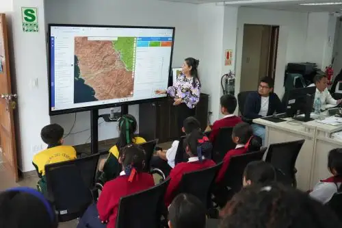 Estudiantes recibieron charlas y participaron en dinámicas donde expusieron sus ideas para la recuperación de la cuenca limeña. (Foto: ANA)
