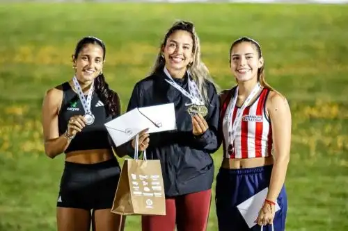 Paula Daruich se subió al podio en el Grand Prix en Paraguay