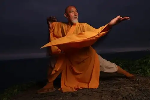 Walter Zuazo,  el primer monje Shaolin peruano