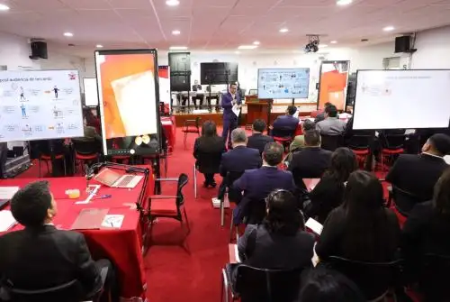 JNE capacita a Jurados Especiales Electorales en el recuento de votos para elecciones 2026.