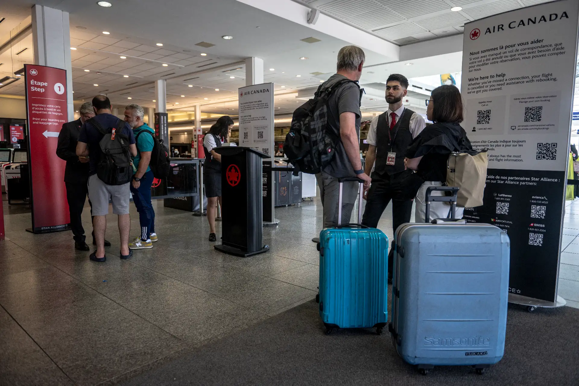 Las aerolíneas más grandes del país como American Airlines, United y Delta son las que reportan la mayoría de las cancelaciones, principalmente en rutas nacionales, acumulando más de 400 vuelos cancelados entre las tres. Foto: AFP