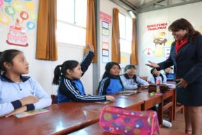 Decreto Supremo del Ministerio de Economía y Finanzas beneficia a docentes de CPM y contratados. Foto: ANDINA/Difusión