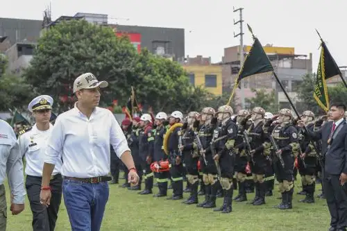 Presidente Jerí participa en ceremonia por el 81° aniversario de la Región Policial Lima