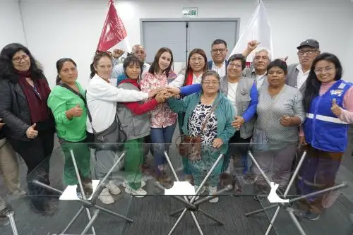 Ministra Lesly Shica se reunió con representantes de Ollas Comunes de Lima