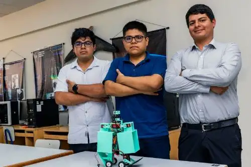 El proyecto peruano "Inchworm Electro-Adhesive Robot for Space Intravehicular Inspection" propone una carga útil diseñada para operar dentro de la Estación Espacial China, conocida como "Tiangong".  Foto: UNI