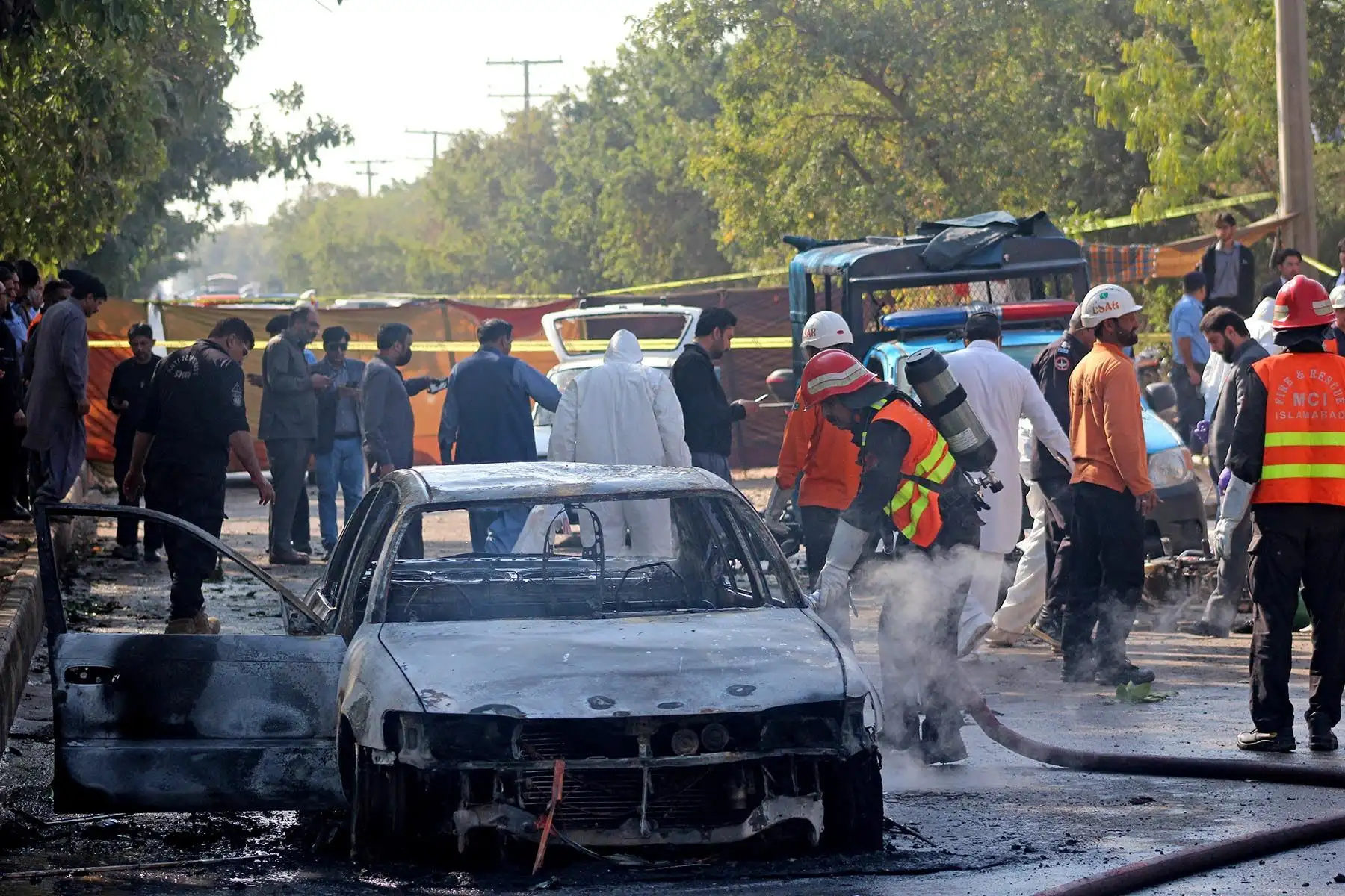 Un atentado suicida perpetrado el martes frente a los juzgados de distrito en Islamabad, la capital pakistaní, dejó al menos 12 muertos y 27 heridos. Foto: AFP