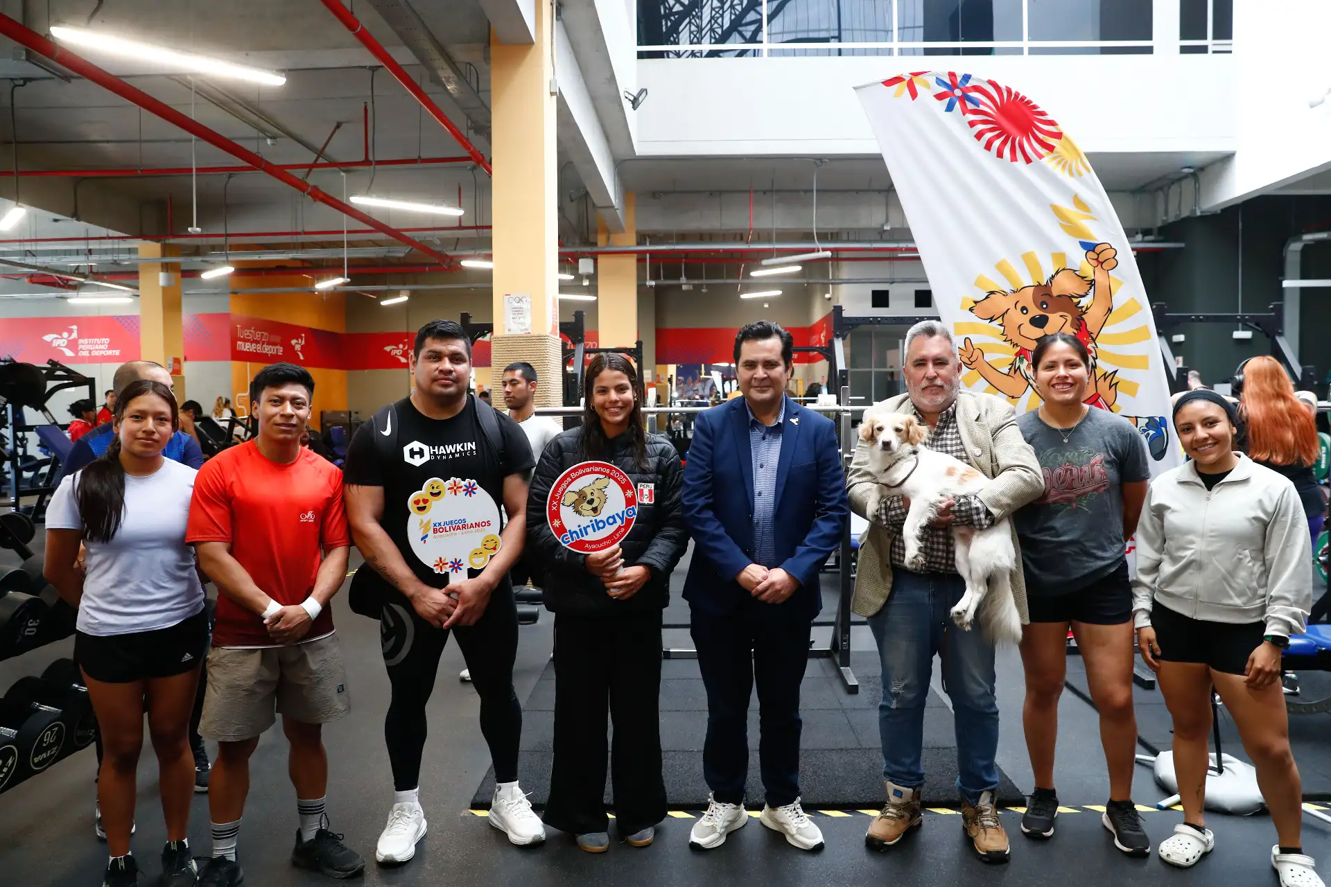 Desde la Villa Deportiva Nacional VIDENA de San Luis, se realizó la presentación oficial de la mascota de los XX Juegos Bolivarianos Ayacucho - Lima 2025, que en esta oportunidad se trata del perro pastor Chiribaya, especie de can originaria del Perú. Foto: ANDINA/Daniel Bracamonte