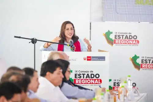 Ministra Shica participa en entrega de recursos a 25 gobiernos regionales. Foto: ANDINA/Difusión