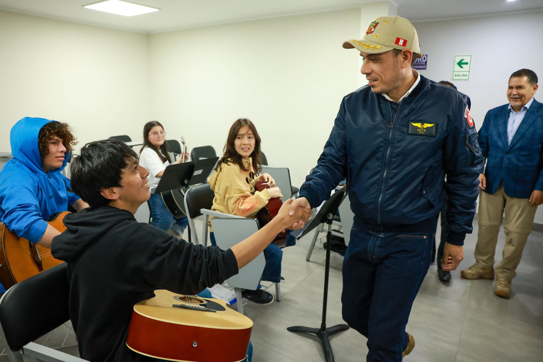 Presidente José Jerí recorre  nuevas instalaciones de la Universidad Nacional Daniel Alomía Robles (UNDAR). Foto: ANDINA/Prensa Presidencia