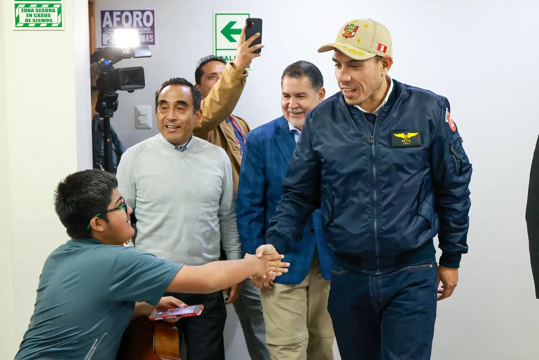 Presidente José Jerí recorre  nuevas instalaciones de la Universidad Nacional Daniel Alomía Robles (UNDAR). Foto: ANDINA/Prensa Presidencia