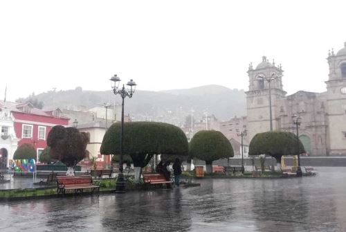 Varias provincias de la región Puno se verán afectadas por lluvias ligeras y por bajas temperaturas hasta el sábado 15 de noviembre, alertó el Senamhi.