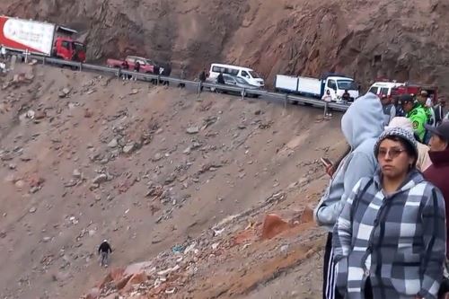 Congestión en la Carretera Panamericana Sur a raíz de accidente en Arequipa. Foto: Facebook