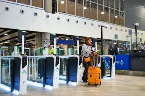 Migraciones instalará en los próximos meses módulos de autoenrolamiento para gestionar pasaporte de manare más rápida. Foto: ANDINA/Difusión.