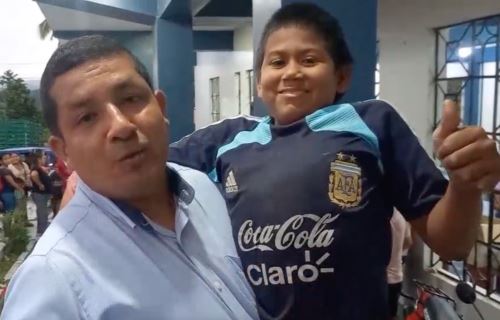 Conoce la ejemplar historia de Misael, el niño que vive en una zona alejada del distrito de Bagua Grande, región Amazonas, que desafía la adversidad para alcanzar sus sueños. Foto: Captura TV