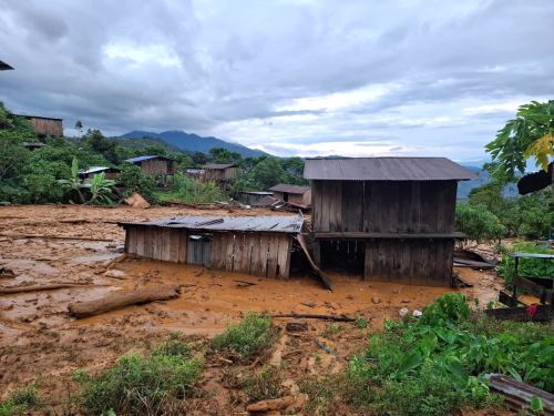 Un huaico de gran magnitud se registró la madrugada de este miércoles 12 de noviembre en el anexo Santa Rosa, centro poblado Carmen Pampa, distrito de Llochegua, provincia de Huanta, región Ayacucho. ANDINA/Difusión