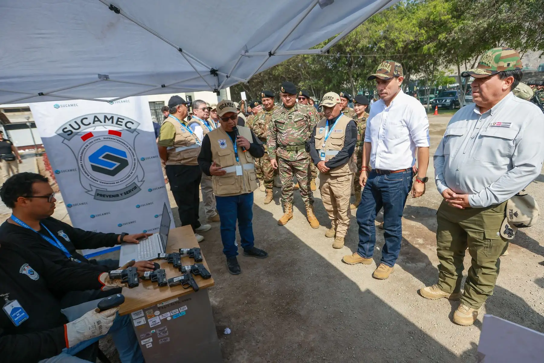 Presidente José Jerí verificó destrucción de más de 8,200 armas incautadas a la delincuencia. Foto: ANDINA/Prensa Presidencia