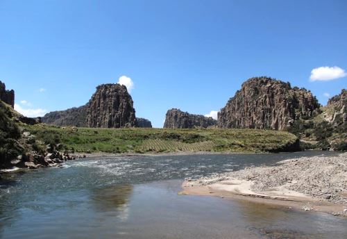 El asfaltado de la carretera a la provincia cusqueña de Espinar impulsará la llegada de turistas que visitan Cusco a importantes atractivos como el Área de Conservación Regional Tres Cañones y sitios arqueológicos como K