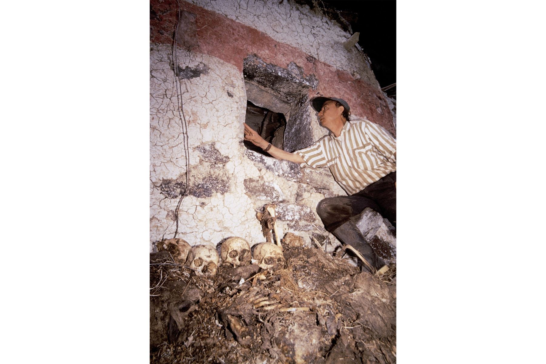 Como peruanos debemos estar muy orgullosos porque nuestro pasado arqueológico es brillante. Machu Picchu y Kuélap son solo dos ejemplos de su grandiosidad. Una vida larga me ha deparado la oportunidad de hacer estudios en muchos lugares del Perú.”, sentencia Kauffmann.   Foto: Archivo de Federico Kauffmann Doig